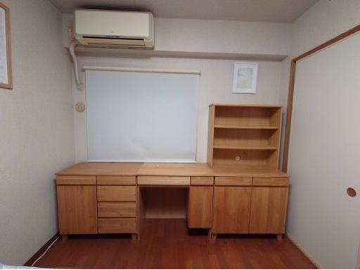 無垢板のデスク付き収納棚※15.17.18日限定→15000円