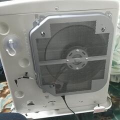 石油ファンヒーターの画像