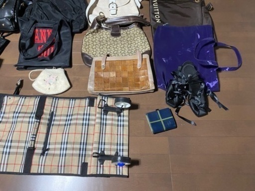 ブランドバッグ（LOUIS VUITTON/GUCCI/PRADA/Cartier/Vivienne Westwood/coach h