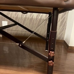 高級エステ&マッサージベッドの画像