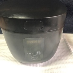 【タイムセール】② 未使用　　　　　4合炊飯器　　