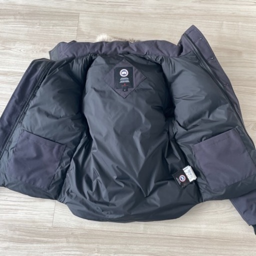カナダグース　美品　ラッセルパーカー