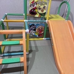 アンパンマン 滑り台