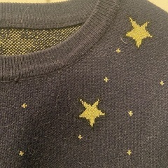 ネイビー星柄ニット0円の画像