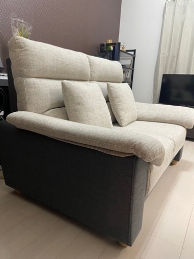 2人用ソファ　定価87000円、使用期間1ヶ月！