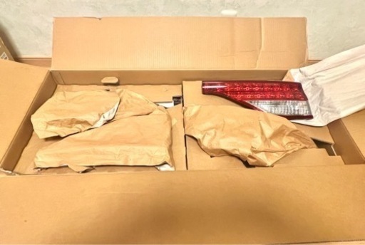 エスティマ　クリアリアコンビランプ