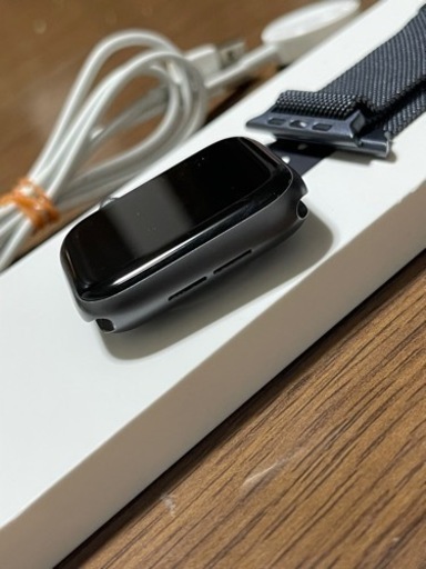 Apple Watch Nike+ Series 4 wi-fiモデル　44mm