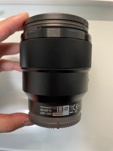 sel85f18 SONY 中望遠　単焦点レンズ