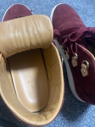 LOUIS VUITTON スニーカー