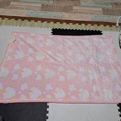 お値下げ中！中古品 ペット用毛布 ピンクの画像