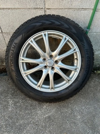 【値下げ】【4本セット】スタッドレスタイヤ　フォレスター