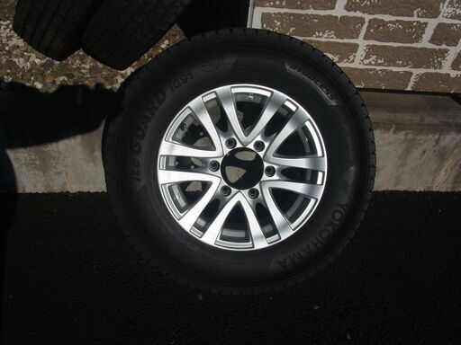 手渡し希望　ハイエース用スタッドレスタイヤホイルセット