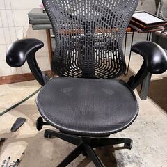 Herman Miller Mirra ハーマンミラーミラチェア