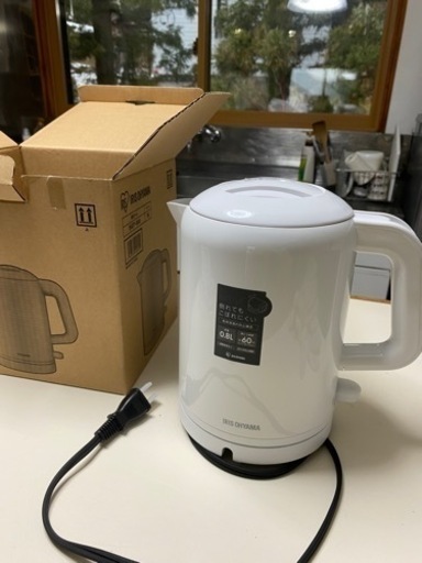 未使用　電気ケトル　アイリスオオヤマ