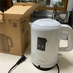 未使用　電気ケトル　アイリスオオヤマ　