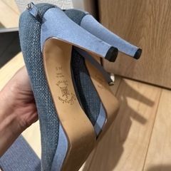 24.5cm ハイヒール　くすみブルーの画像