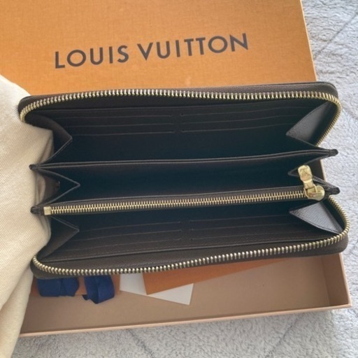 人気型！美品！ルイヴィトン　ダミエLOUIS VUITTON長財布