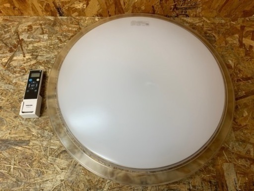 (6149) 美品 TOSHIBA 東芝 〜14畳用 LED シーリングライト 23年製 NLEH14031D-LC リモコン付き 調光・調色タイプ 枠付タイプ きれいに光る(高効率)