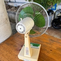 昭和レトロ、サンヨー扇風機　1000円の画像