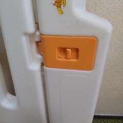 ベビーサークル（明るいカラータイプ）パネル11面※取引中の画像