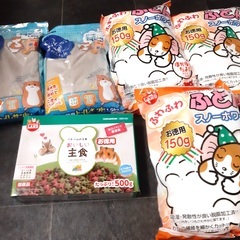 ハムスター フード トイレ　わた セット　①