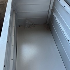 新品収納ケース錆に強い！鍵付き！ちょっとした商品の保管に便利！の画像