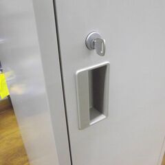 スチールロッカー 1人用ロッカー コクヨ 鍵1本付き オフィス家具 ロッカー KOKUYO 事務用品 札幌市 厚別区の画像
