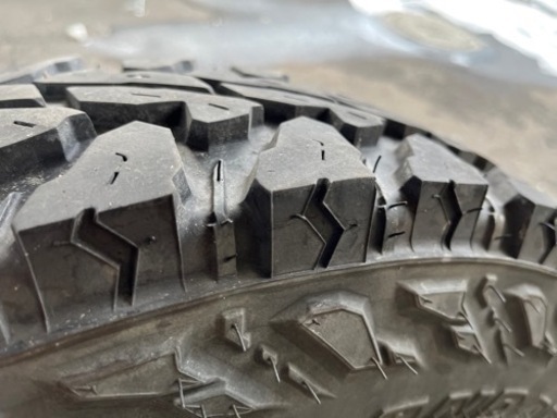 ヨコハマ　タイヤ　ジオランダー　M/T 185/85R16 ジムニー　jb64