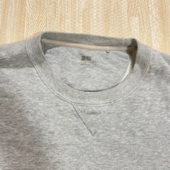 ユニクロ　スウェット　トレーナー　XLの画像