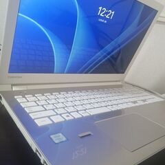 東芝　高性能6世代Core i7搭載 新品高速SSD480G　メモリ大容量8G　薄型スリム　テンキー　フルHD大画面15.6インチ　薄型軽量モデル　カメラ内蔵　HDMI出力　USB3.0 Wifi対応