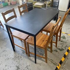 超得?【新生活応援✊? -】家電3点セット‼️配送?設置?お任せ下さい?【大阪市内】「T392」IKEA サンドスベリテーブルとヨックモックチェア　セット		