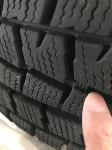 15インチ　スタッドレスタイヤ 175/65R15 4本　ホイール、ナット付き