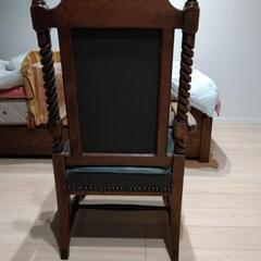 肘掛け椅子の画像