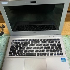 SONY VAIO 小型ノートパソコン i7 第三世代 メモリ12GB SSD 256GBの画像