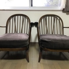 ERCOL ラウンジチェア2脚　テーブル　セットの画像