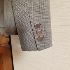 商談中。年末値引き。大量出品中。500円→400円。COMME  CA ISM ジャケットLサイズ。お値打ち品。早い者勝ち。の画像