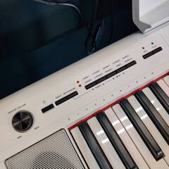 【愛品倶楽部柏店】YAMAHA 電子キーボード スタンド付 NP-12(2019年製) piaggeroの画像