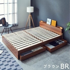 【値下げ】ダブルサイズ ベッド 照明、コンセント、収納、シェルフ付きの画像