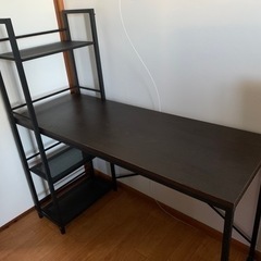 パソコンデスク 棚付きの画像