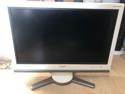Sharp Aquos LC-32D10 32型　32 inch