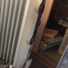 デロンギオイルヒーターの中古が安い！激安で譲ります・無料で