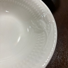【決定】中古品　GIVENCHY チューリップ器　5枚の画像