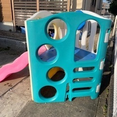 リトルタイクス社ウェーブクライマー(大型滑り台)の画像