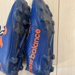 ニューバランス　サッカー　スパイクの画像