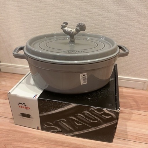 お値下げ。未使用品　STAUB ココット　オーバル　31cm
