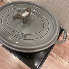 未使用品　STAUB ココット　オーバル　31cm の画像