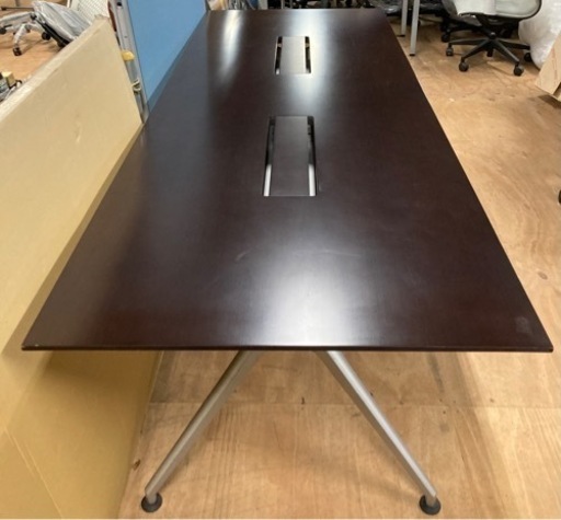 イトーキ ミーティングテーブル 幅240cm 中古