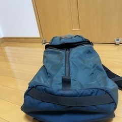 ミステリーランチ アーバンアサルト ネイビーの画像