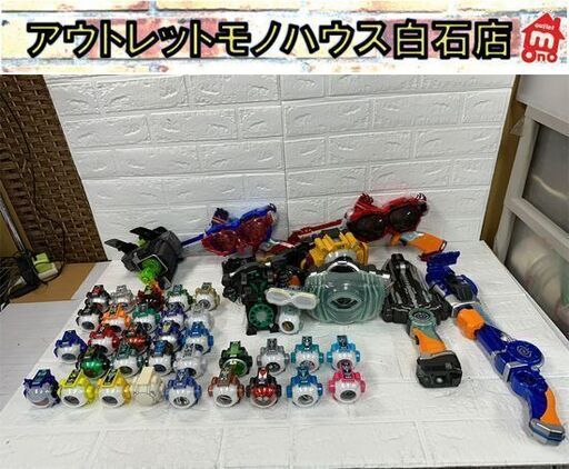バンダイ 仮面ライダーゴースト サングラスラッシャー ゴーストアイコン 32個 ゴーストドライバー 他 BANDAI 現状品  札幌市白石区 白石店