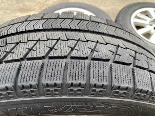 スタッドレスVRX 205/65/r16 トヨタ純正 アルファード